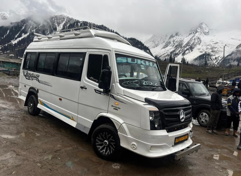 Tempo Traveller